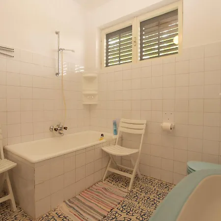 Apartman Slavica 1697 *