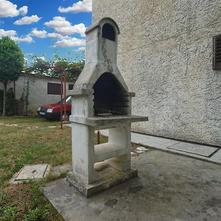Slavica 1697 Apartman
